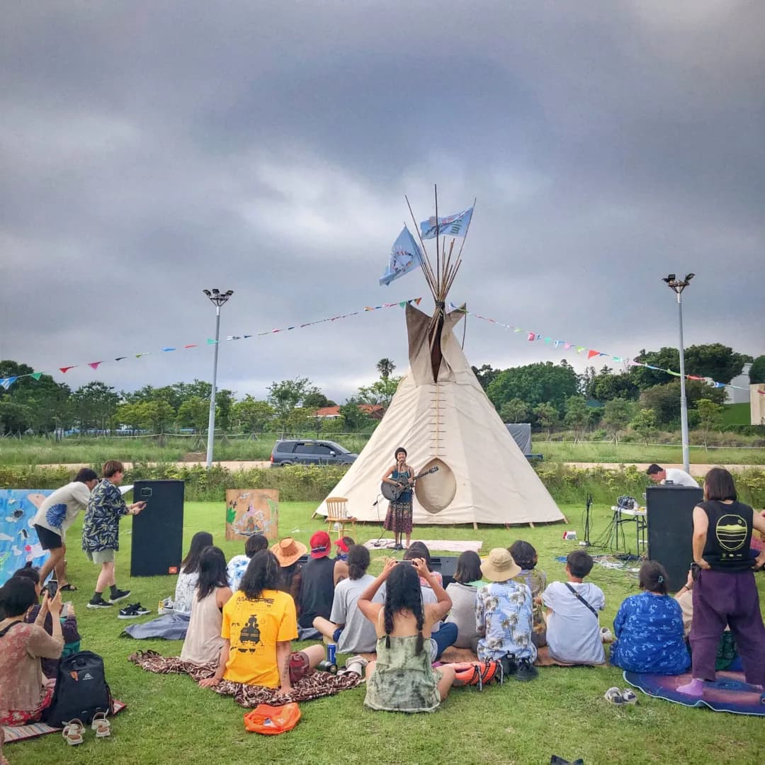 Foto do Campo de Música pela Paz de Gangjeong 2023