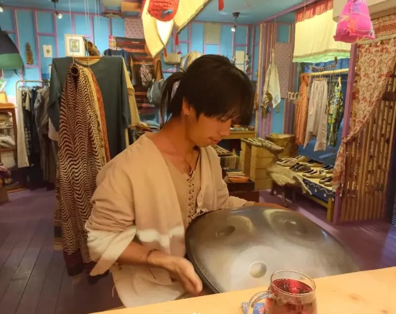 Ha Juwon — हैंडपैन