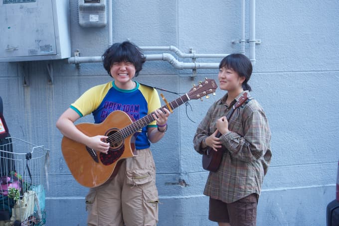 Uma viagem de liberdade desenhada em harmonia: “We will sail for your freedom”, do MoredoSaturday